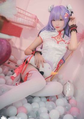 欧美大裙子_4K免费观看视频